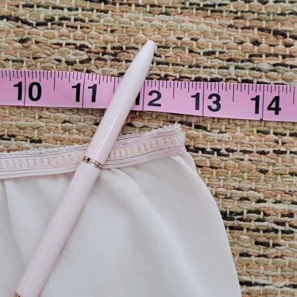 VINTAGE Datin and Lace Pink Slip - Picture 4 of 7